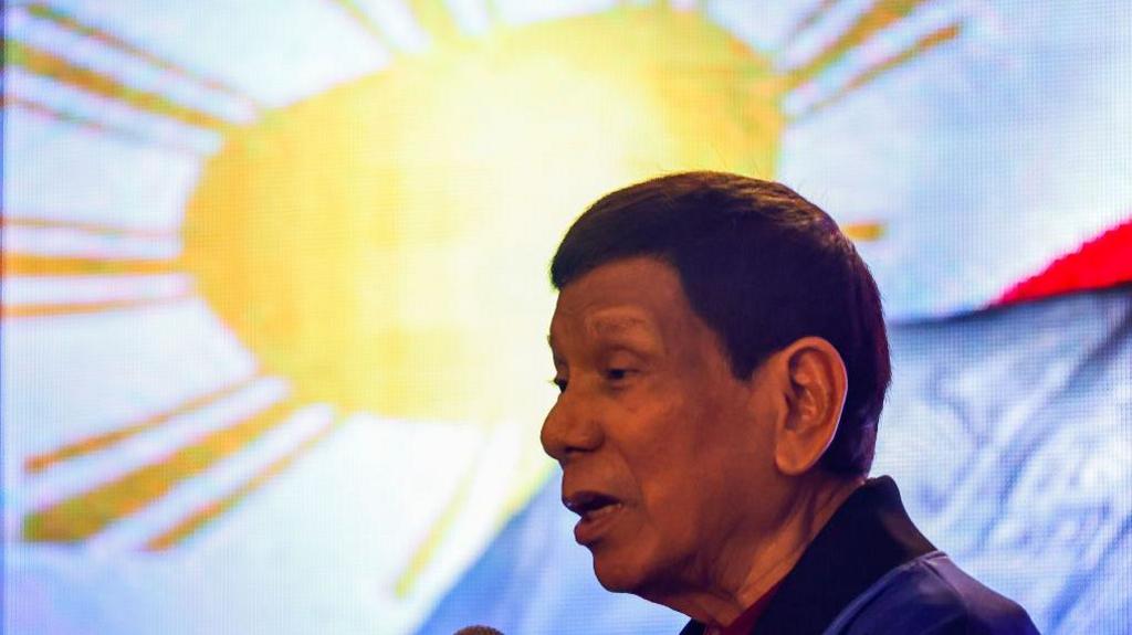 Rodrigo Duterte: Ex-Philippine leader in The Hague after drug war arrest