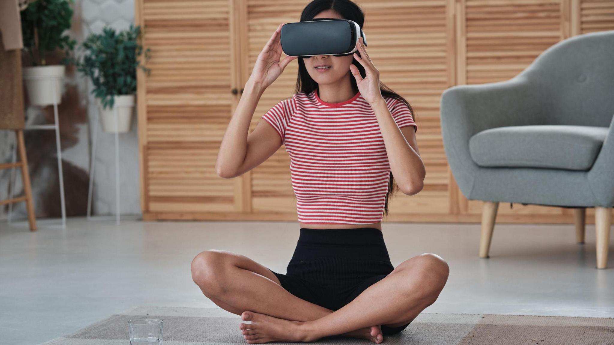 Inflation: Yoga mats and VR headsets used to measure cost of living