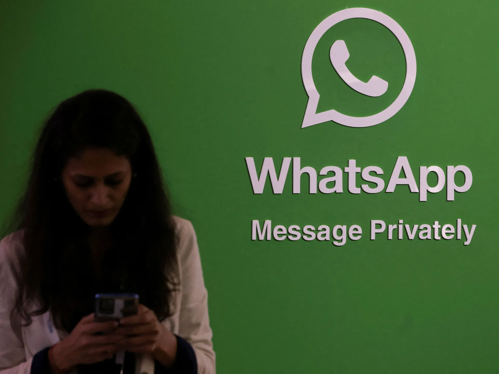 WhatsApp says its users targeted by Israeli spyware company Paragon