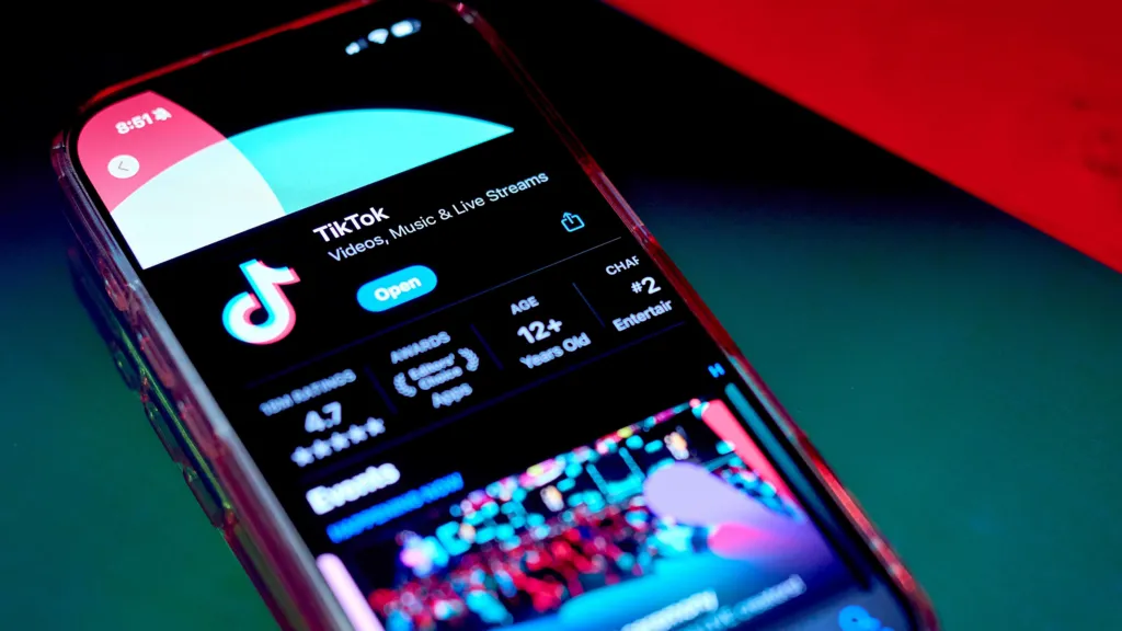 TikTok returns to Apple and Google app stores in the US