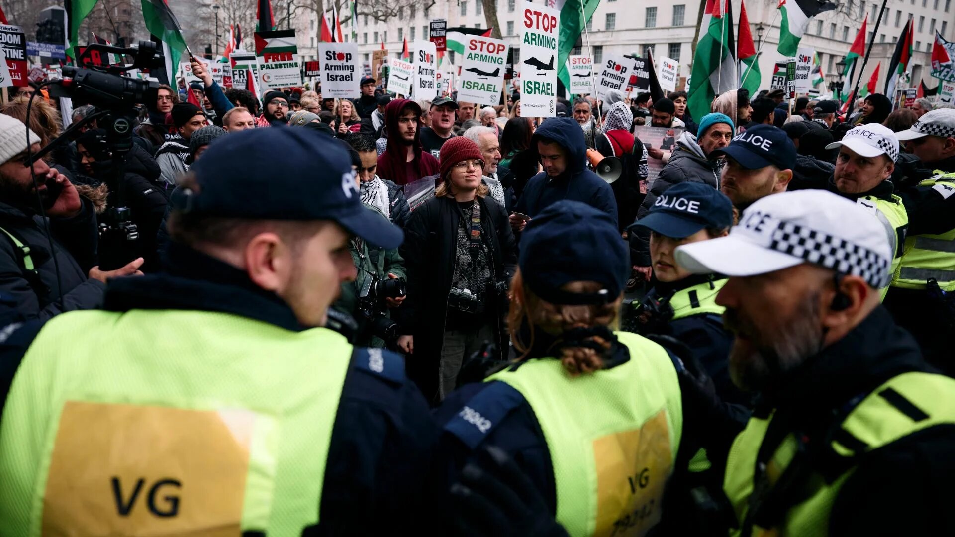 Metropolitan Police faces fresh questions over crackdown on pro-Palestine protest