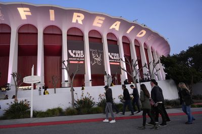 American music icons rock out at Fire Aid concert for LA fire victims