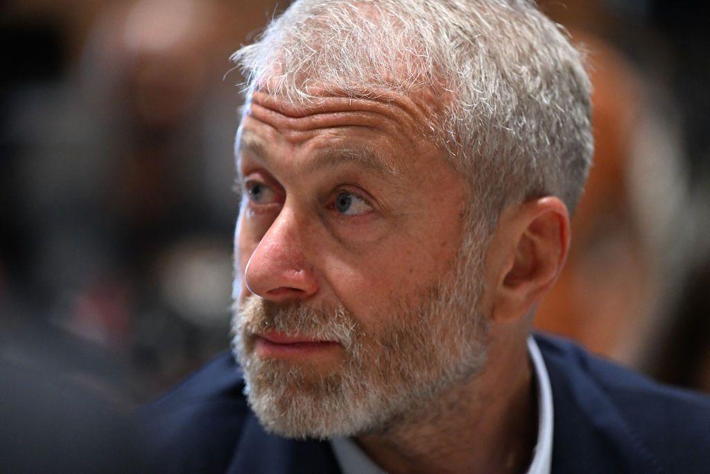 Roman Abramovich tax dodge must be probed, HMRC urged