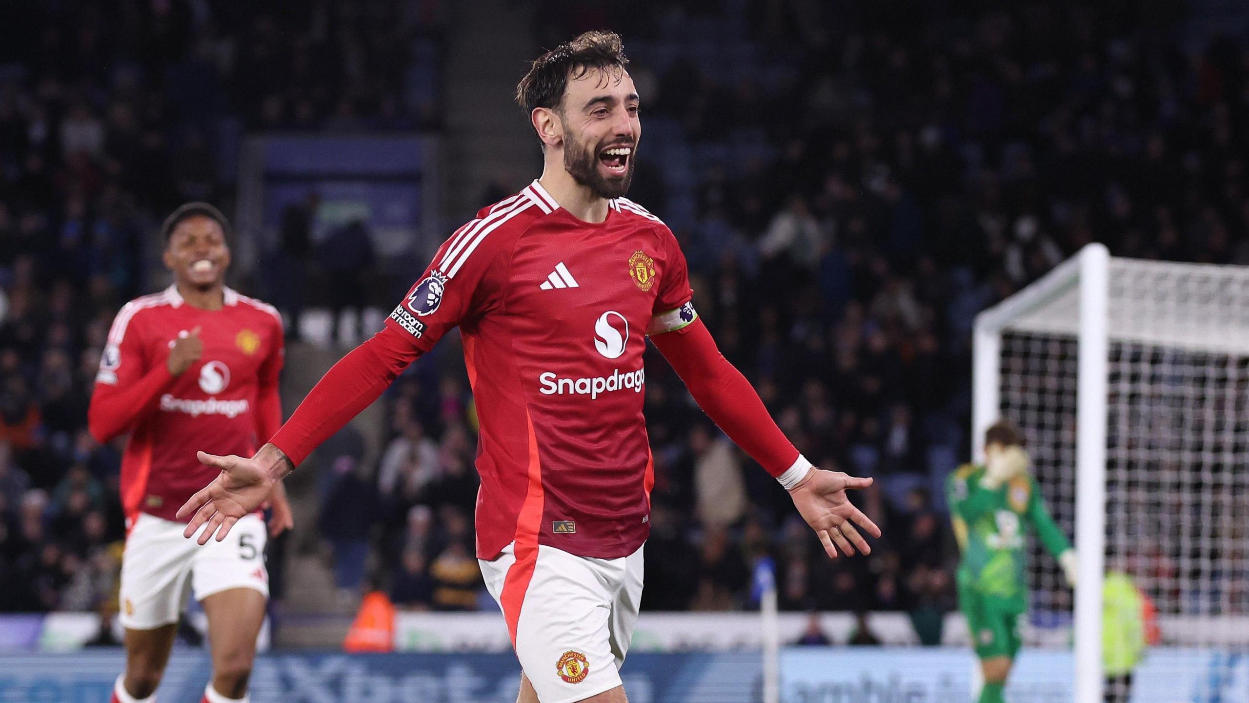 Bruno Fernandes: Manchester United captain brushes off criticism as fine form continues