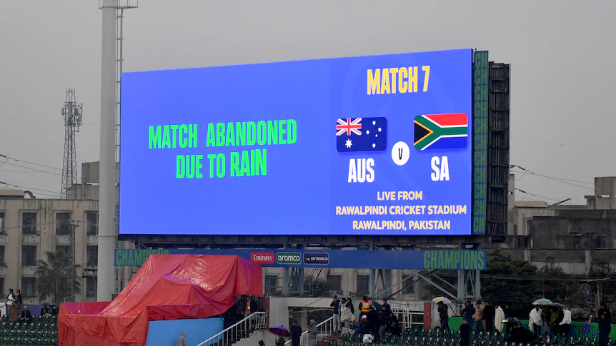 Australia's Champions Trophy wash-out against South Africa sets up crucial final game