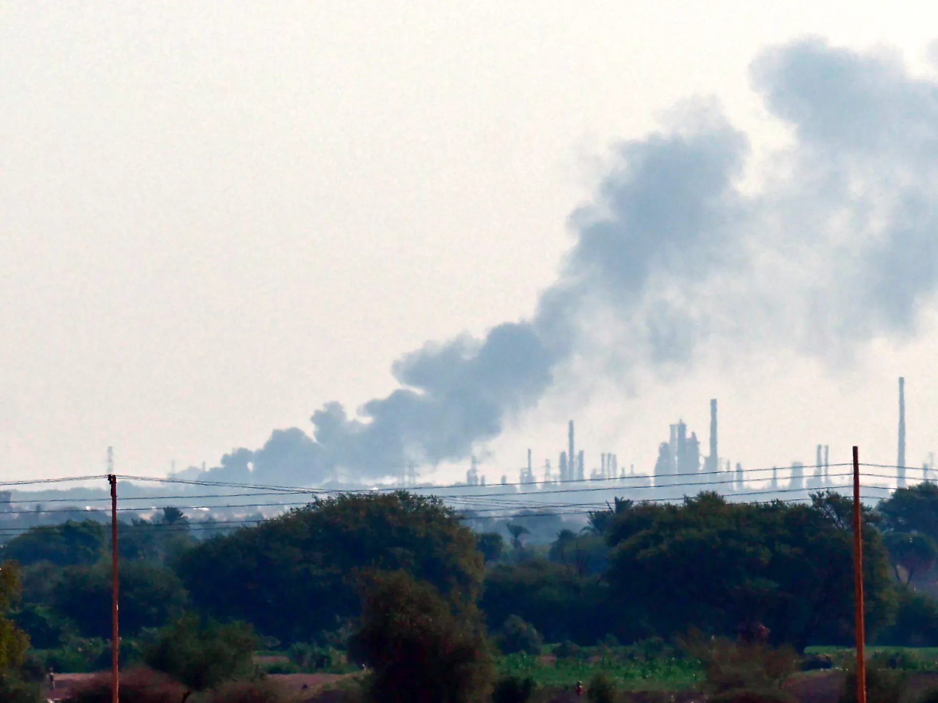 Deadly artillery shelling hits Omdurman market in Sudan, 56 killed