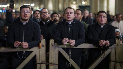 Pope Francis' health crisis sparks prayers from thousands outside Vatican