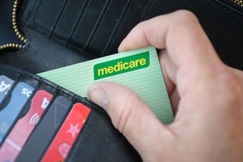 Anthony Albanese promises free doctor visits in $8.5 billion Medicare boost ahead of federal election