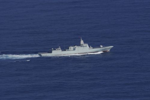 Chinese warships pass major naval base on WA coast