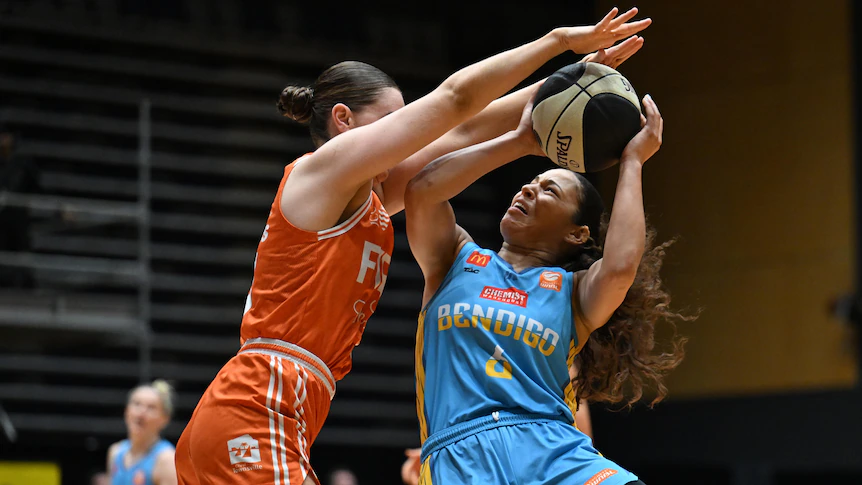 Bendigo Spirit defeats Townsville Fire 70-58 in WNBL grand final series opener