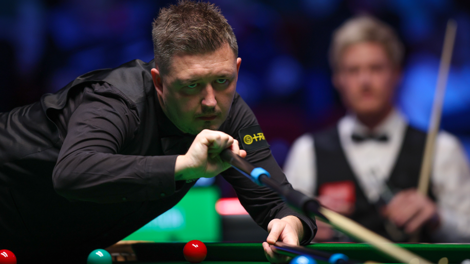 Players Championship: Kyren Wilson beats Neil Robertson in thriller to reach final