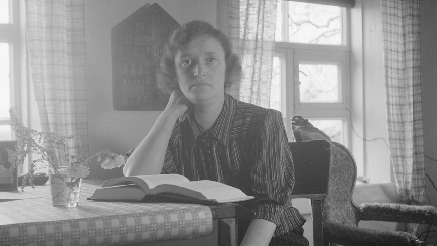 The controversial diary of a Finnish woman lured by the dream of Soviet Russia that turned into a nightmare