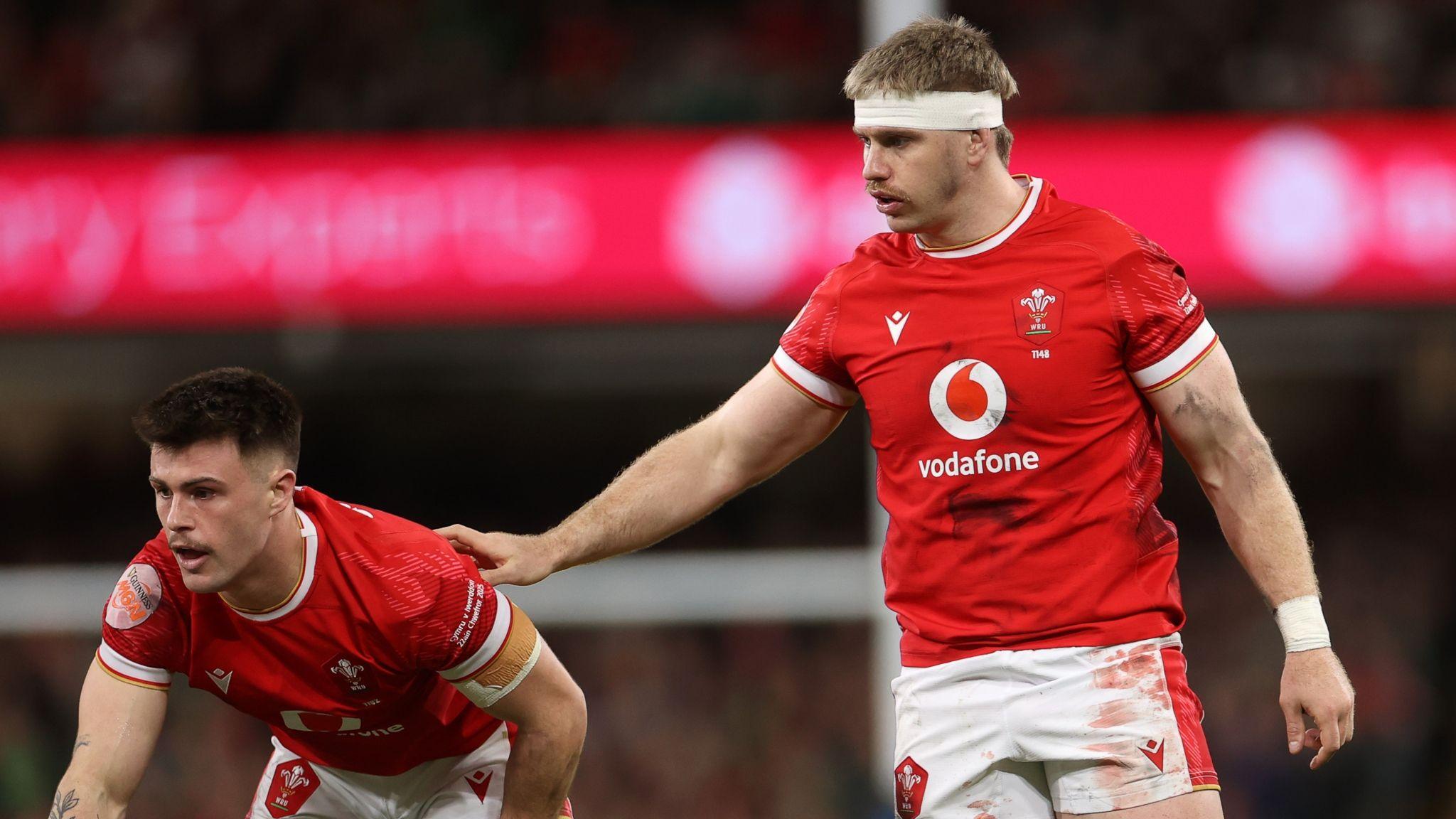 Six Nations 2025: Wales bring in Joe Roberts and Aaron Wainwright for England