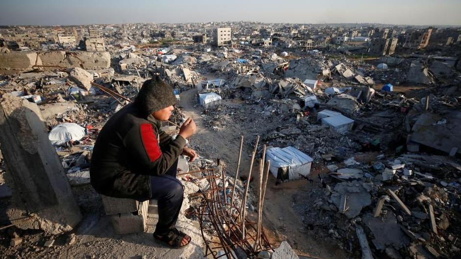 Gaza ceasefire deal hits critical moment as first phase ends