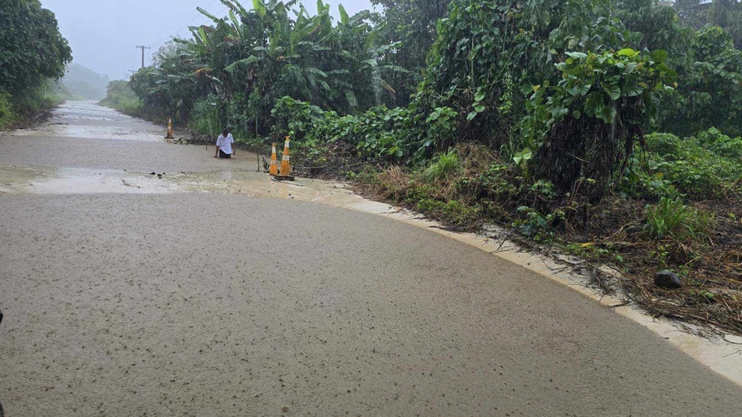 Bad roads in Rotuma affect students