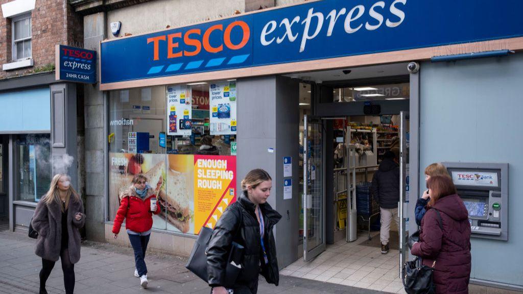 Tesco to trial giving expiring food away to shoppers