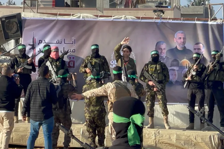 Hamas releases three Israeli captives in exchange for 183 Palestinians