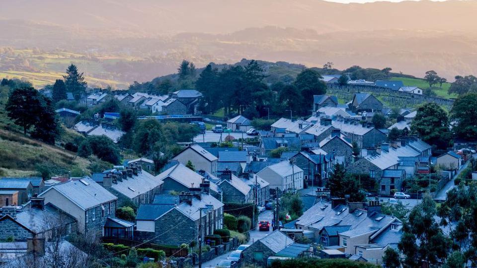 Gwynedd house prices plunge as council acts on second homes