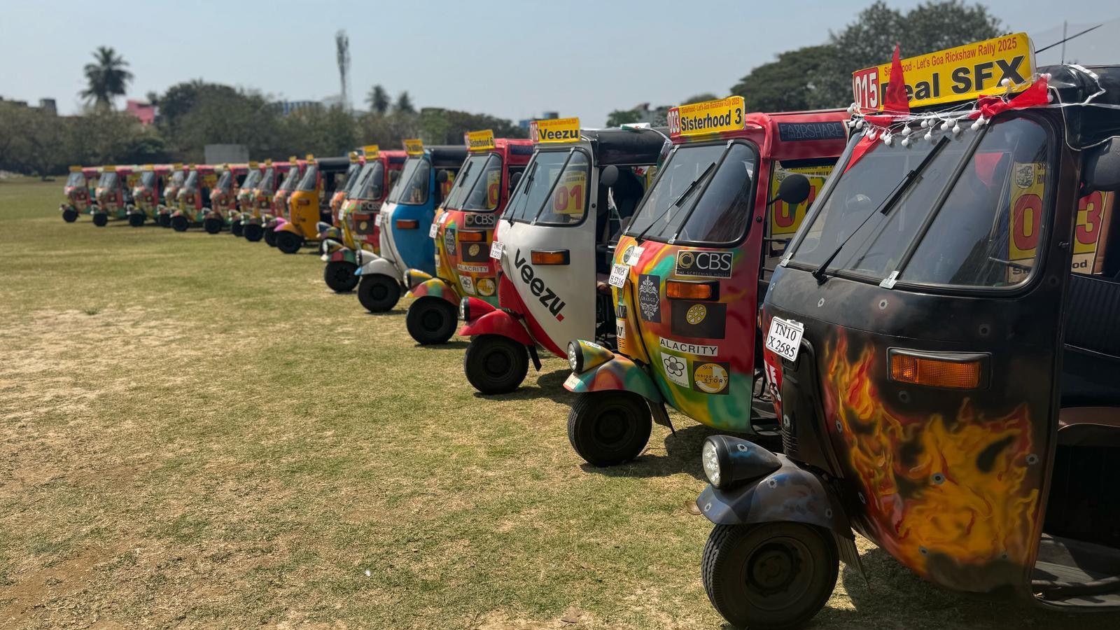 Tuk-tuk India rally 'shows what women can achieve'