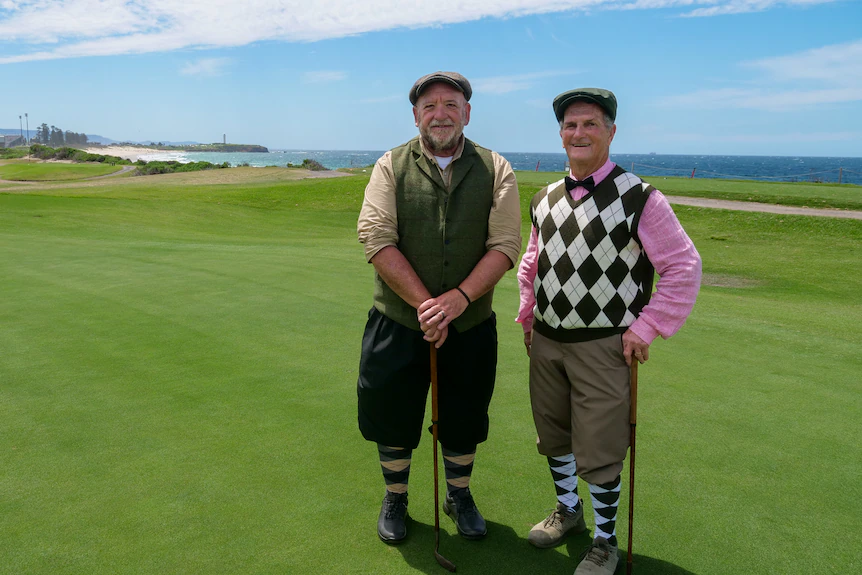 Hickory golfers keep antique wooden clubs and past fashion in style