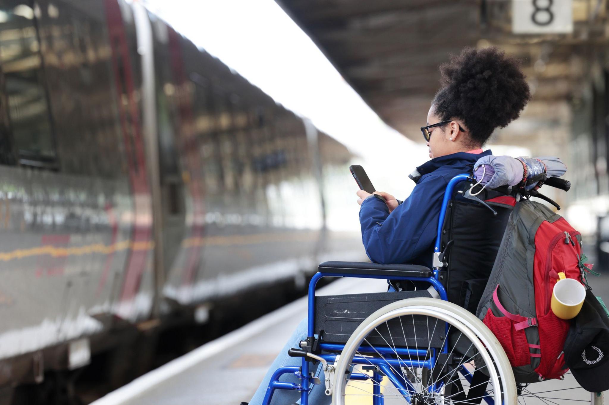 Disabled travel access an 'embarrassment', MPs say